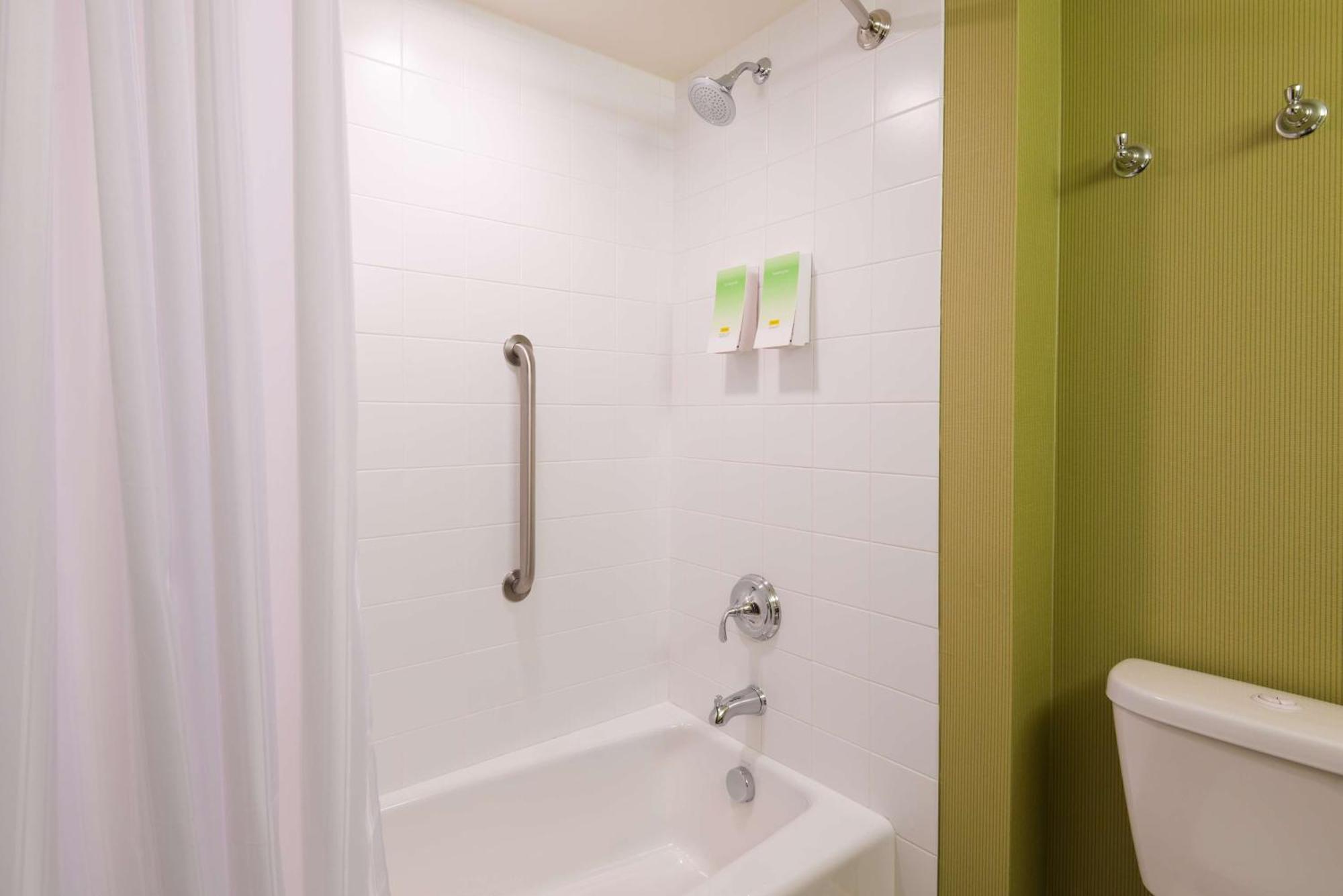 Home2 Suites By Hilton Buffalo Airport/ Galleria Mall Cheektowaga Kültér fotó