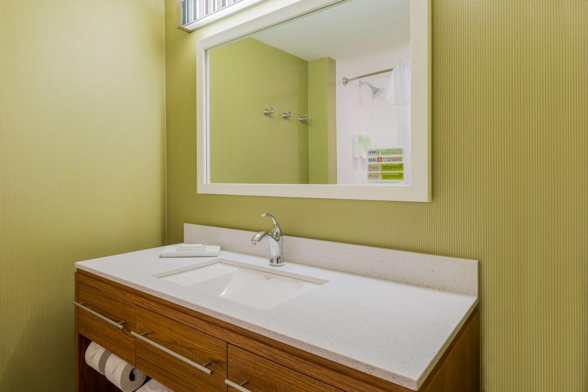 Home2 Suites By Hilton Buffalo Airport/ Galleria Mall Cheektowaga Kültér fotó